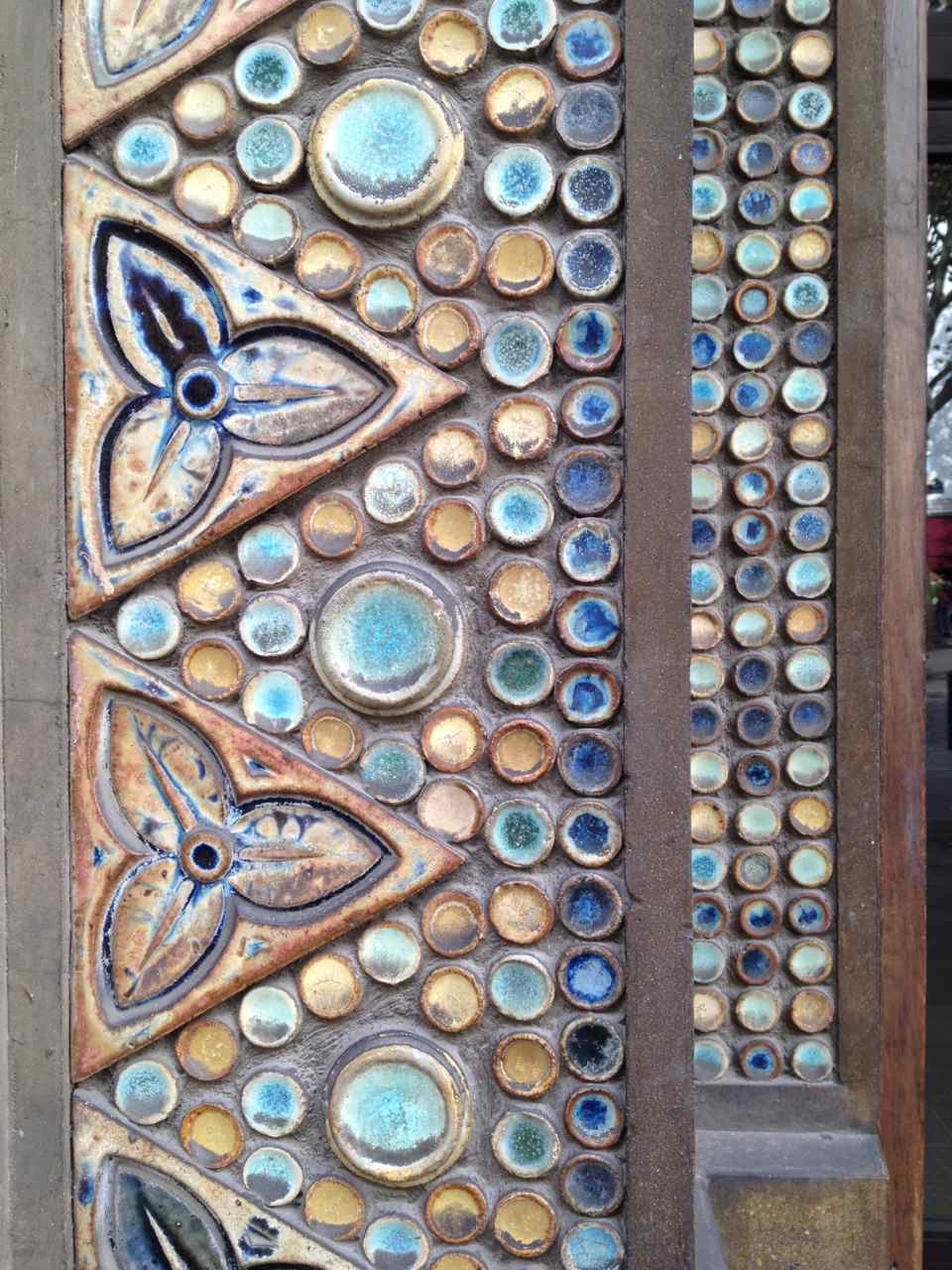 Modernist Ceramic trifoils and dots, St-Jean-de-Montmartre, Paris